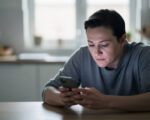 Czy da się odzyskać usunięte wiadomości z Messengera?